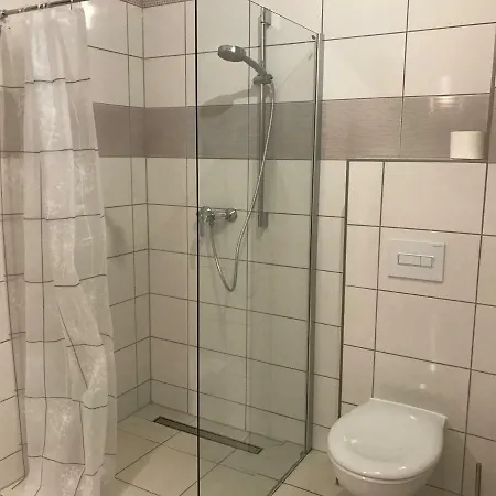 An Den Havelwiesen بيت للعطل *